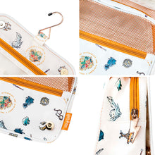 將圖片載入圖庫檢視器 Harry Potter Hanging Travel Toiletry Bag