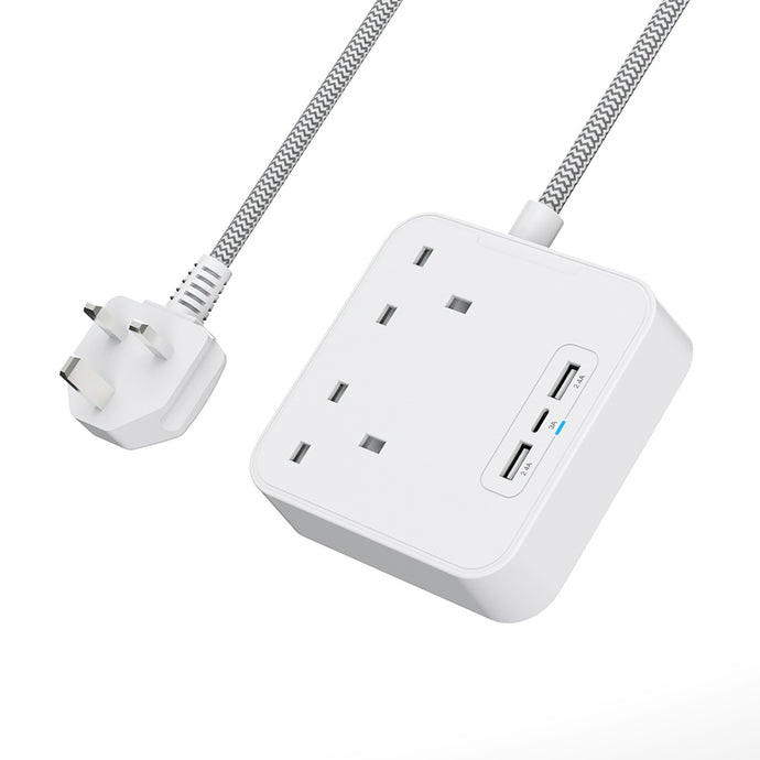 Mobilesteri マルチ充電拡張ソケット、USB C ポート、2 つの USB A ポート、2 ウェイコンセント付き