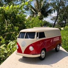 將圖片載入圖庫檢視器 Official licensed Classic Red Two Tone VW T1 Bus Multi-functional Box,  1:16 scale
