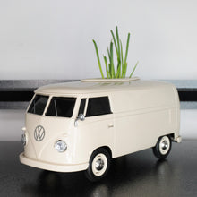 画像をギャラリービューアに読み込む, VW T1 Bus のティッシュボックス (クリーム)
